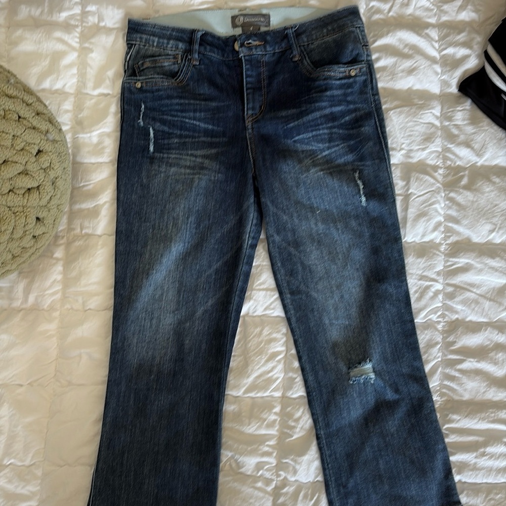 Democracy Ab technology cropped step hem distressed medium wash jeans size 4